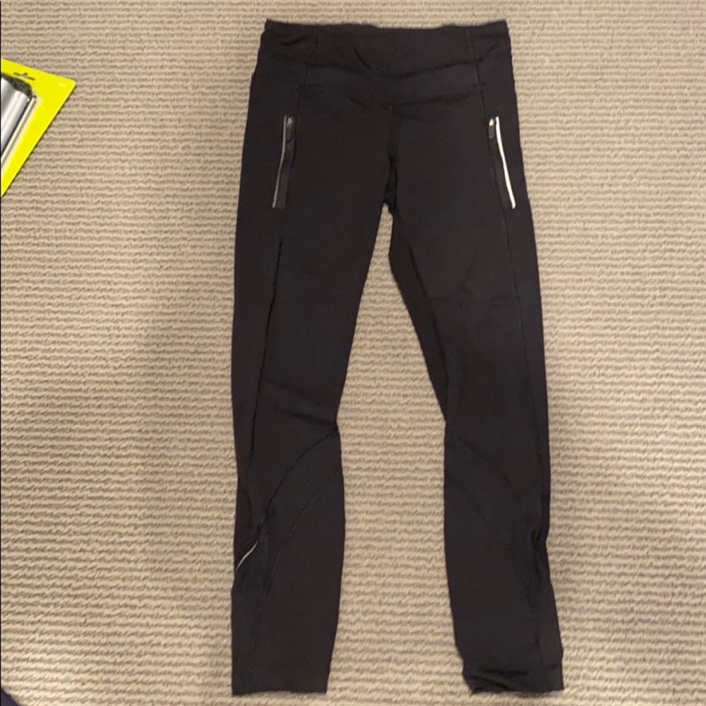 Lululemon mid rise leggings 25inch seam sz 4 black